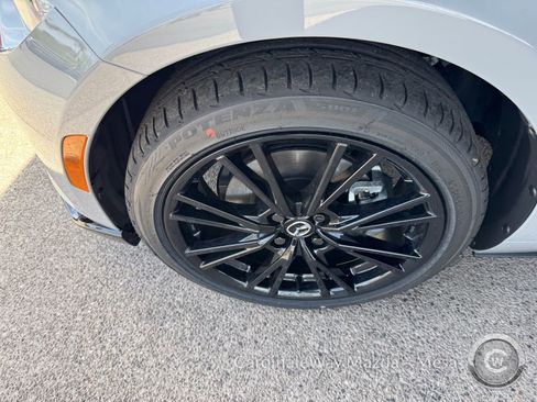 New 2026 MAZDA MX-5 Miata Club w/ Interior Package RWD image 10