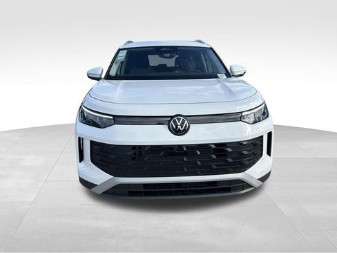New 2026 Volkswagen Tiguan S FWD image 8