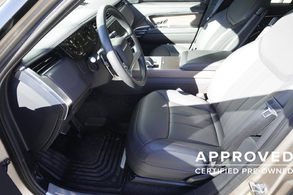 Used 2026 Land Rover Range Rover SE AWD/4WD image 19