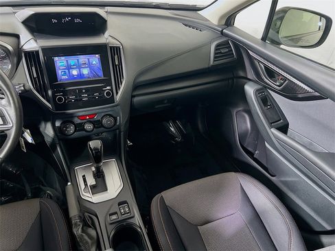 Used 2019 Subaru Crosstrek 2.0i Premium image 21