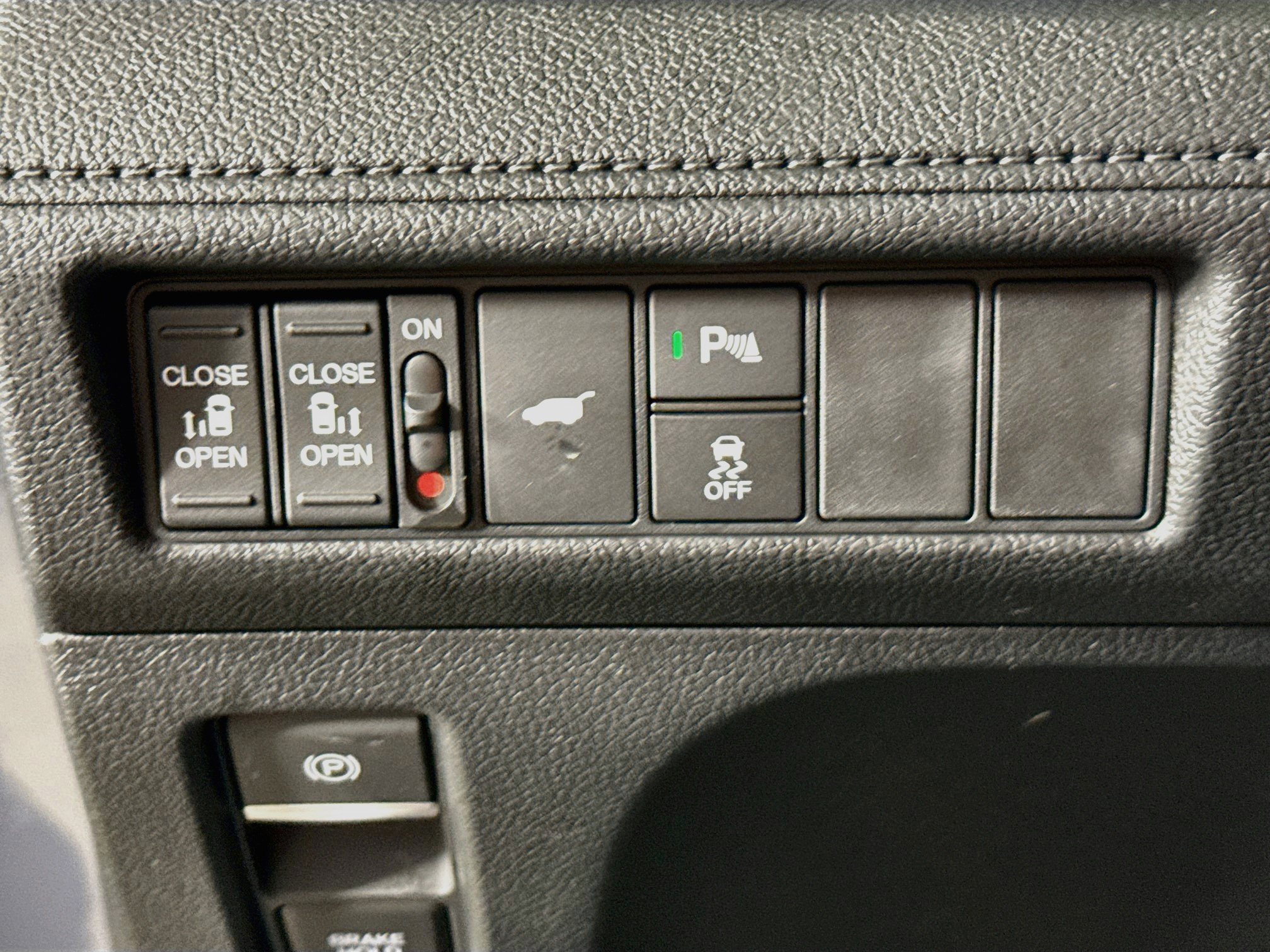 New 2027 Honda Odyssey Touring image 9