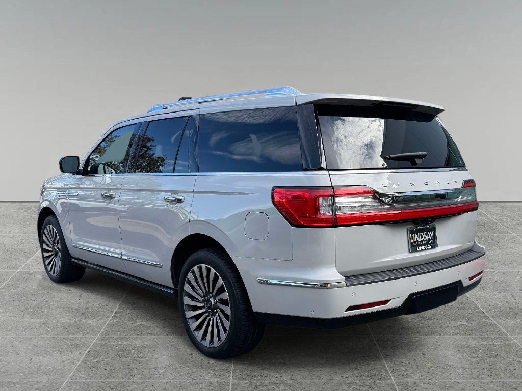 Used 2019 Lincoln Navigator Reserve w/ Cargo Package AWD/4WD image 12