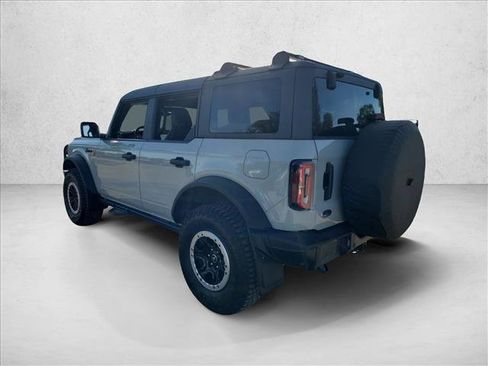 Used 2022 Ford Bronco Badlands image 7