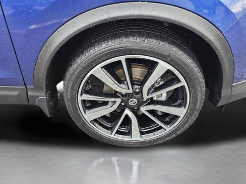 Used 2019 Nissan Rogue Sport SL w/ Premium Package image 30