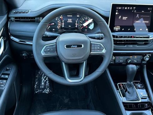 New 2026 Jeep Compass Latitude AWD/4WD image 15