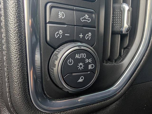 Used 2022 Chevrolet Silverado 1500 RST w/ Safety Package AWD/4WD image 31
