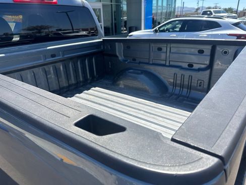 Used 2018 Chevrolet Colorado W/T w/ WT Convenience Package RWD image 15