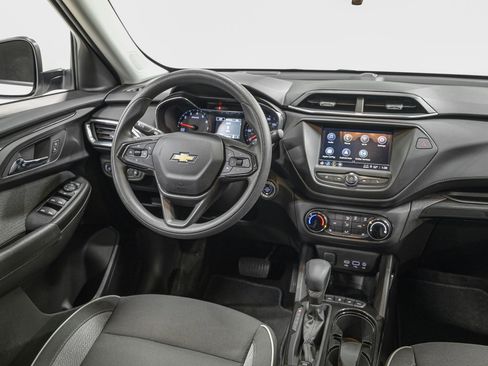 Used 2023 Chevrolet TrailBlazer LT image 29