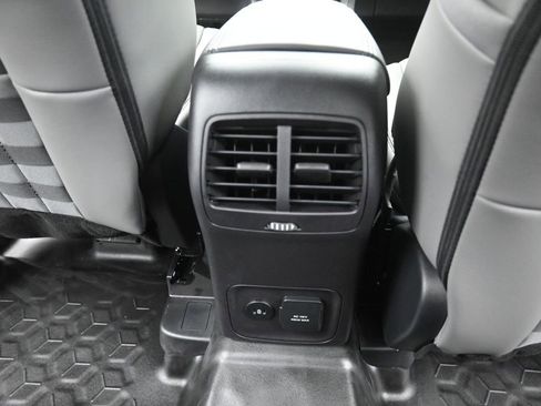 New 2025 Ford Bronco Sport Badlands AWD/4WD image 16