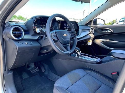 New 2026 Chevrolet Trax LS FWD image 8