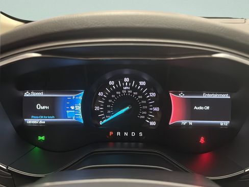 Used 2020 Ford Fusion SE AWD/4WD image 25