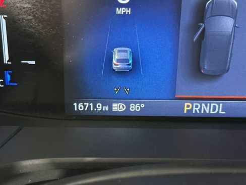 Used 2025 Ford Escape ST-Line image 19