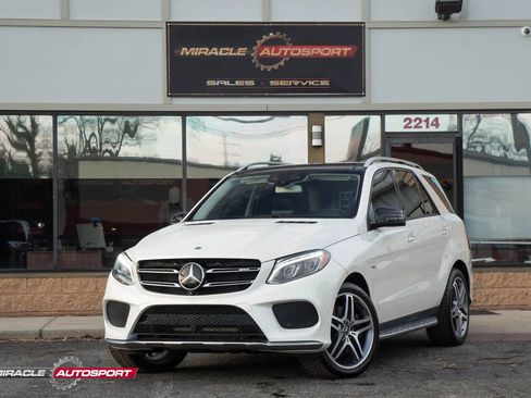 Used 2018 Mercedes-Benz GLE 43 AMG 4MATIC w/ Premium 3 Package image 1