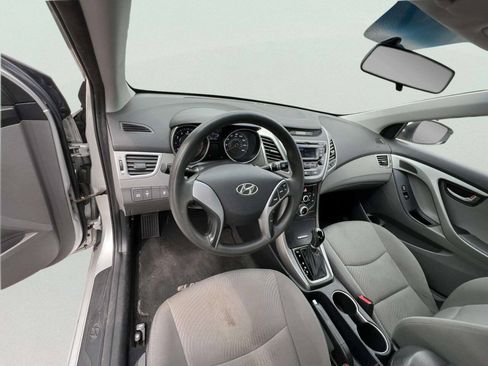 Used 2016 Hyundai Elantra SE FWD image 24