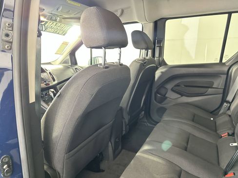 Used 2016 Ford Transit Connect XLT image 28