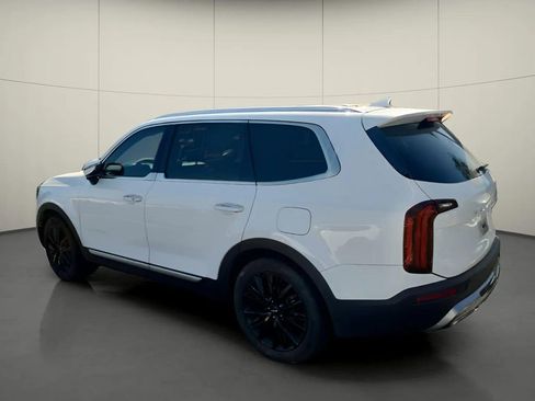 Used 2022 Kia Telluride SX w/ Towing Package FWD image 5
