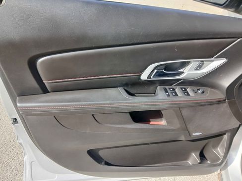 Used 2013 GMC Terrain SLT image 16