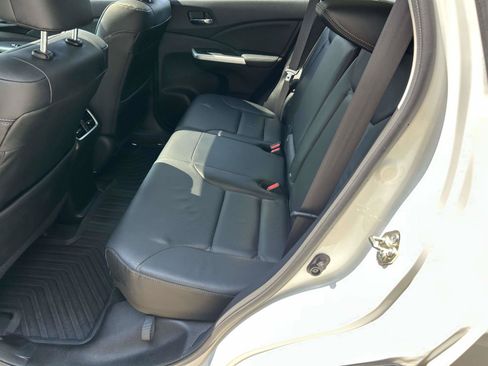 Used 2016 Honda CR-V Touring image 10