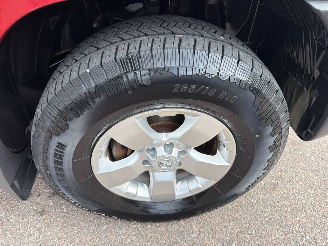 Used 2012 Nissan Xterra 4WD image 19