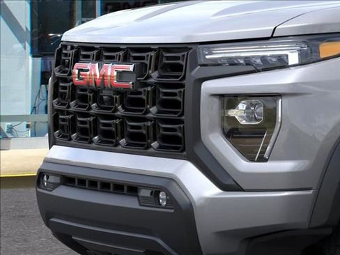 New 2026 GMC Canyon Elevation image 13