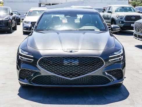 Used 2023 Genesis G70 2.0T w/ Sport Prestige Package RWD image 2