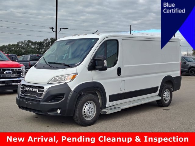 Used 2025 RAM ProMaster 2500 w/ U-Haul Equipment Group FWD image 1