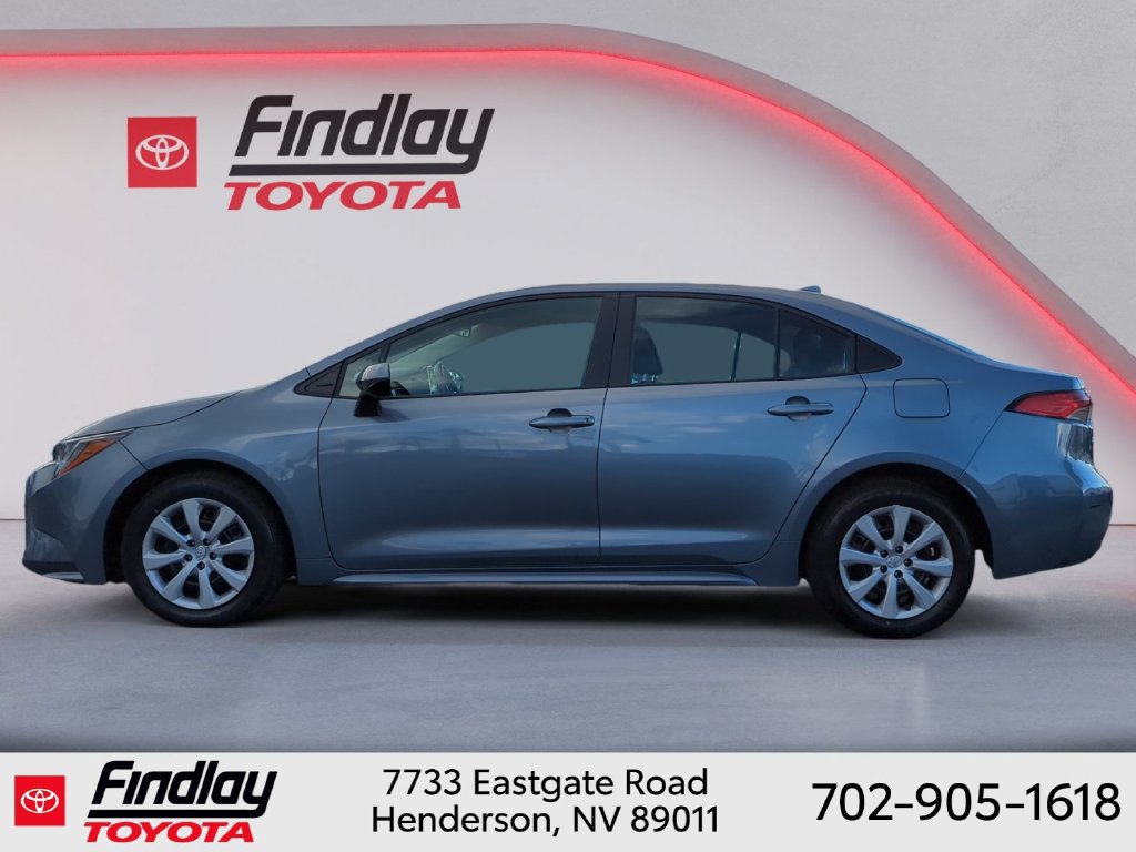 Certified 2025 Toyota Corolla LE FWD image 2