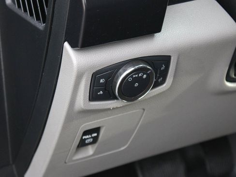 Used 2020 Ford F150 XL w/ Equipment Group 101A Mid AWD/4WD image 20