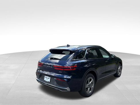 New 2026 Genesis GV70 2.5T Advanced AWD/4WD image 36