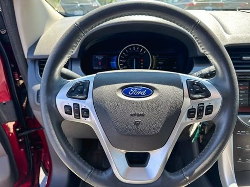 Used 2014 Ford Edge SEL w/ Equipment Group 205A FWD image 16