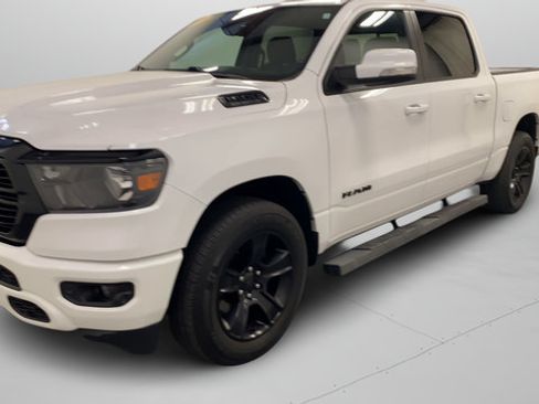 Used 2020 RAM 1500 Big Horn AWD/4WD image 1