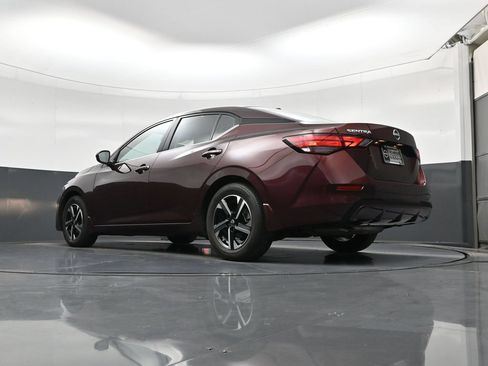 Used 2025 Nissan Sentra SV FWD image 20