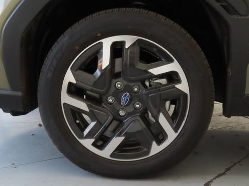 New 2025 Subaru Forester Limited image 29