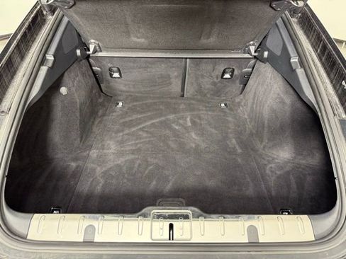 Used 2021 Porsche Panamera GTS image 25