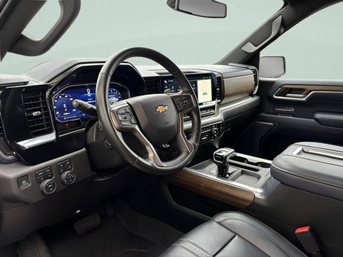 Used 2022 Chevrolet Silverado 1500 High Country image 29