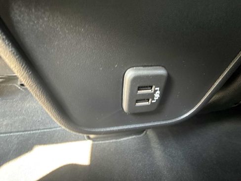 Certified 2019 Chevrolet Equinox LT FWD image 20