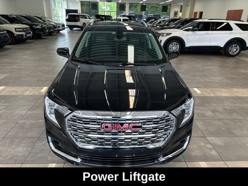 Used 2024 GMC Terrain Denali w/ Denali Premium Package AWD/4WD image 20