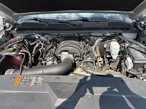 Used 2018 Chevrolet Silverado 1500 LT w/ Trailering Package AWD/4WD image 14