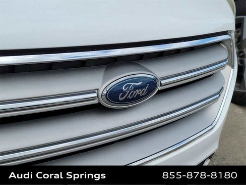 Used 2019 Ford Escape SE image 18