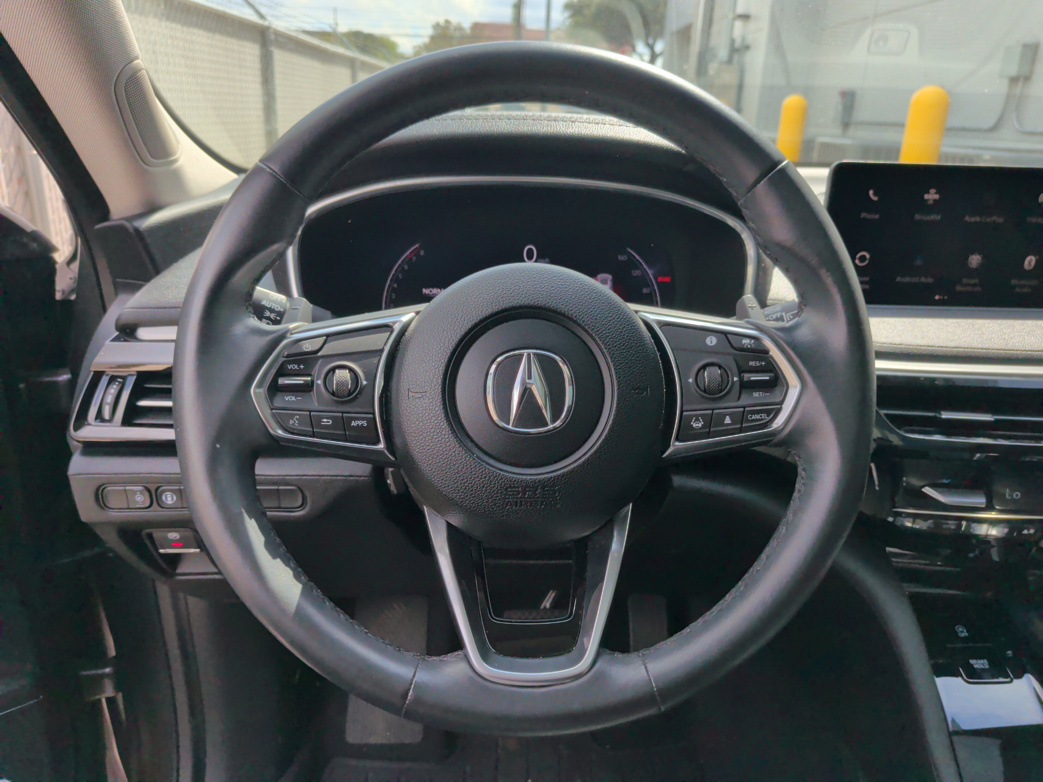 Used 2024 Acura MDX FWD image 15