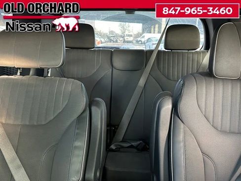 Used 2025 Hyundai Palisade Calligraphy image 14