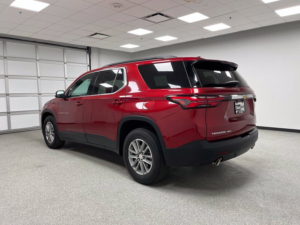 Used 2023 Chevrolet Traverse LT AWD/4WD image 8