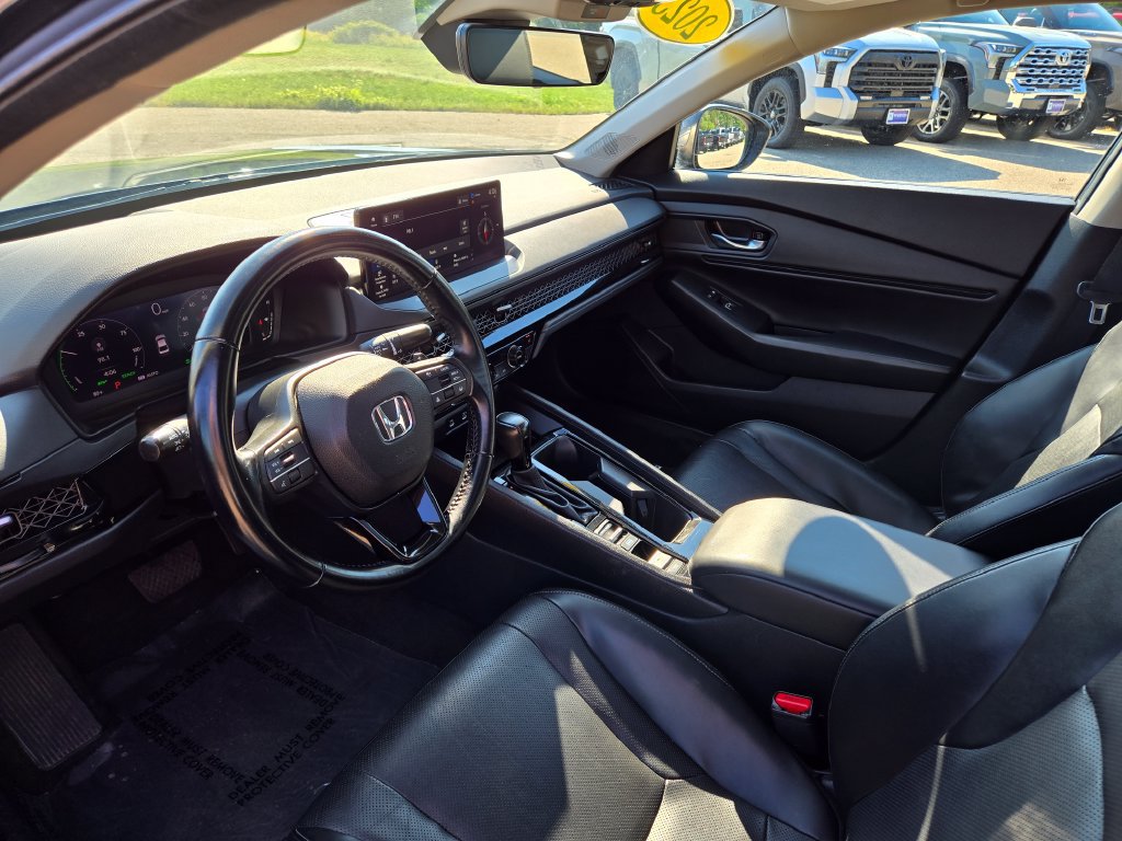 Used 2023 Honda Accord EX-L image 13