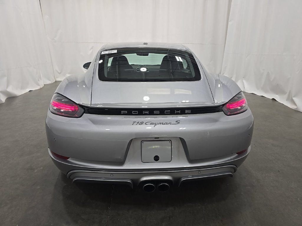 Used 2024 Porsche 718 Cayman S RWD image 5