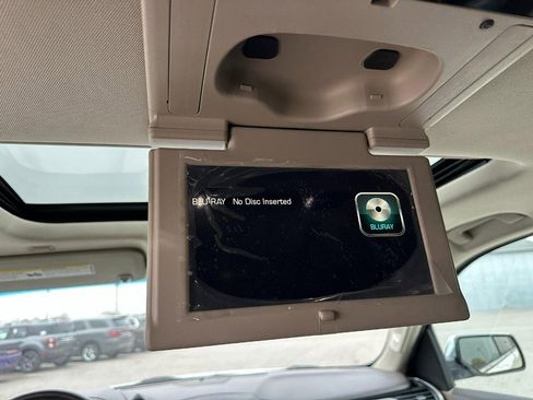 Used 2016 Chevrolet Tahoe LTZ image 12