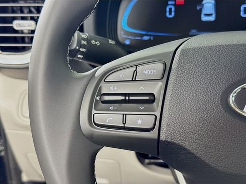 New 2026 Hyundai Venue SEL FWD image 15