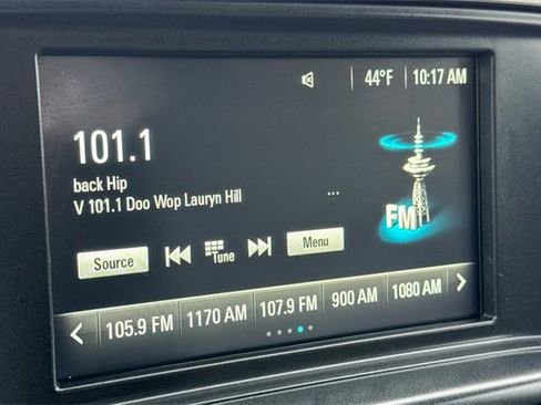 Used 2017 GMC Sierra 2500 2WD Crew Cab image 26