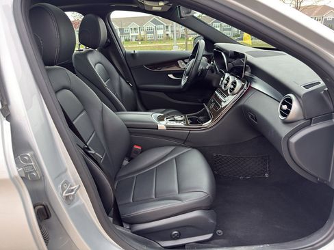 Used 2021 Mercedes-Benz C 300 4MATIC Sedan image 29