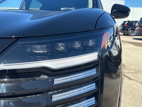 New 2026 Nissan Kicks SV image 10