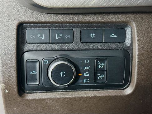 Used 2024 Ford F450 King Ranch w/ Chrome Package image 4